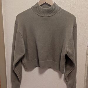 Wilfred Grey Beige Low Turtleneck Cropped Sweater - Size XS - 100% Merino Wool